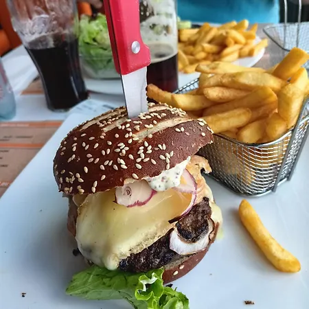 Maison D Avec Diner Πανσιόν Sarralbe