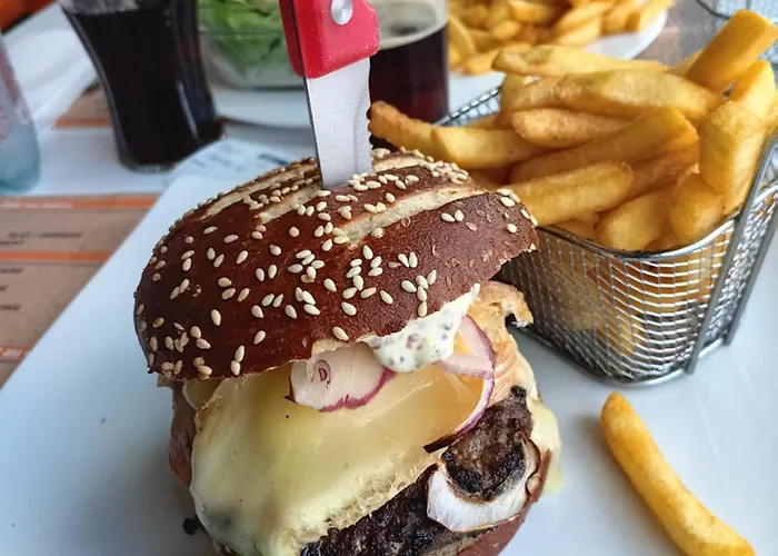 Maison D Avec Diner Πανσιόν Sarralbe